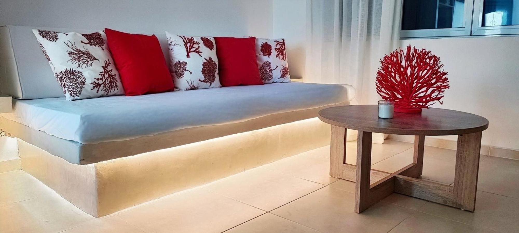 Diana'S Luxury Suites 基斯诺斯 外观 照片